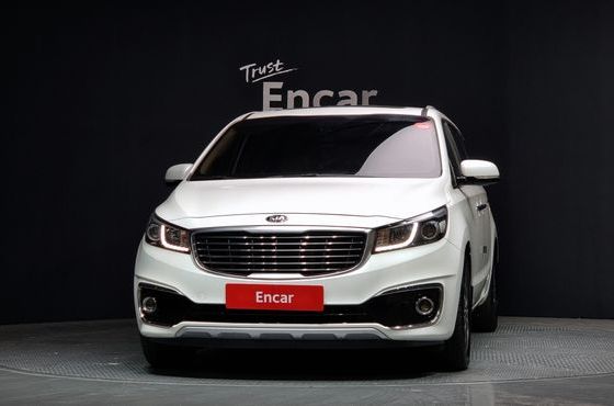 Kia Carnival 9-seater Luxury — пробег 193 336 км — фото 3 из 5