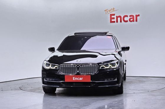 BMW 7-Series 750Li xDrive Prestige — пробег 127 916 км — фото 3 из 5