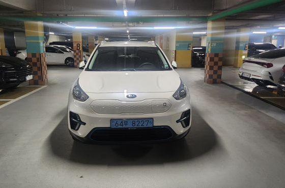 Kia Niro Taxi — пробег 261 500 км — фото 1 из 5