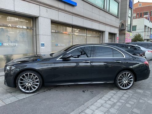 Mercedes-Benz E-Class E350 4MATIC AMG Line — пробег 53 008 км — фото 3 из 5
