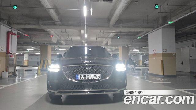 Genesis GV70 2.5T Gasoline 2WD — пробег 30 578 км — фото 2 из 5