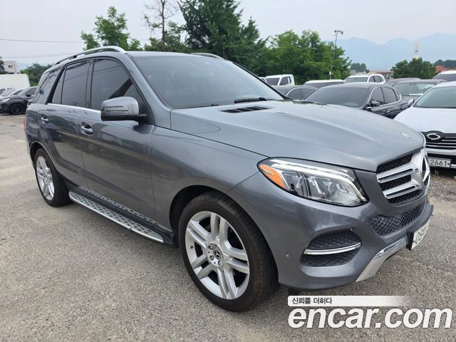 Mercedes-Benz GLE-Class GLE350 d 4MATIC — пробег 98 556 км — фото 2 из 5