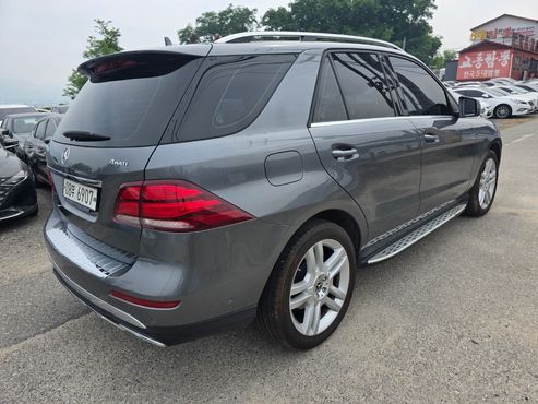 Mercedes-Benz GLE-Class GLE350 d 4MATIC — пробег 98 556 км — фото 4 из 5