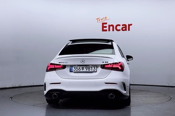 Mercedes-Benz A-Class AMG A35 4MATIC Sedan — пробег 26 417 км — фото 4 из 5