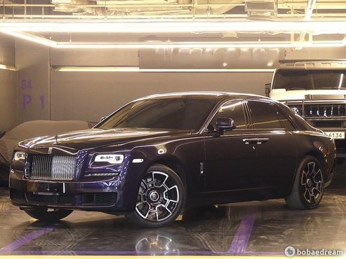 Rolls-Royce Ghost 6.6 V12 Black badge — пробег 20 188 км — фото 2 из 5