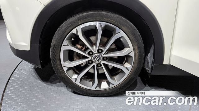 Ssangyong TIBOLI из Кореи Encar
