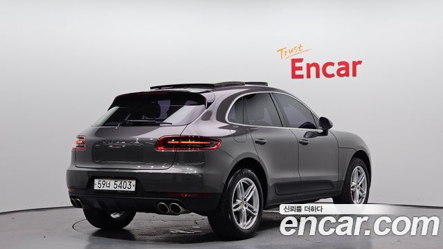 Porsche Macan из Кореи Encar