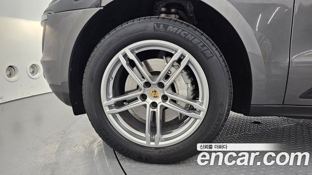 Porsche Macan из Кореи Encar