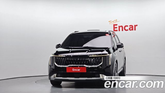 Kia Carnival 9-Seater Signature — пробег 41 969 км — фото 3 из 5