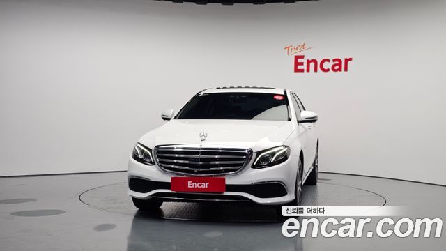 Mercedes-Benz E-Class из Кореи Encar