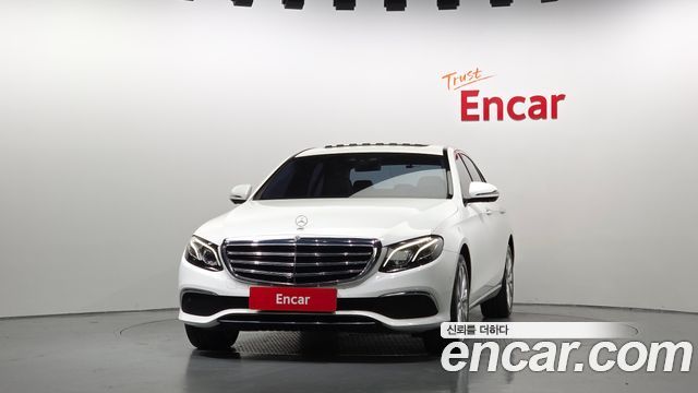 Mercedes-Benz E-Class из Кореи Encar