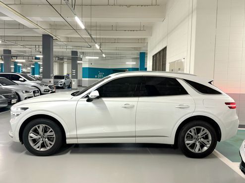 Genesis GV70 2.5T Gasoline 2WD — пробег 26 000 км — фото 2 из 5