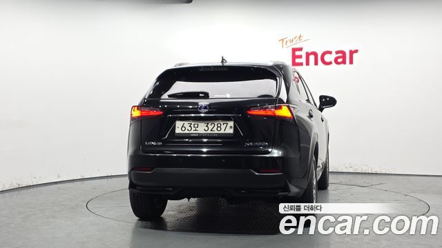 Lexus NX из Кореи Encar