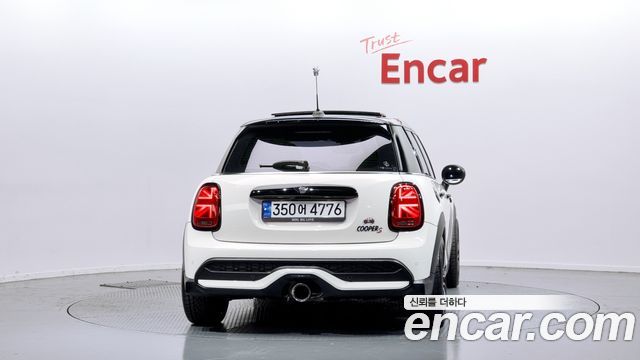 Mini Cooper из Кореи Encar