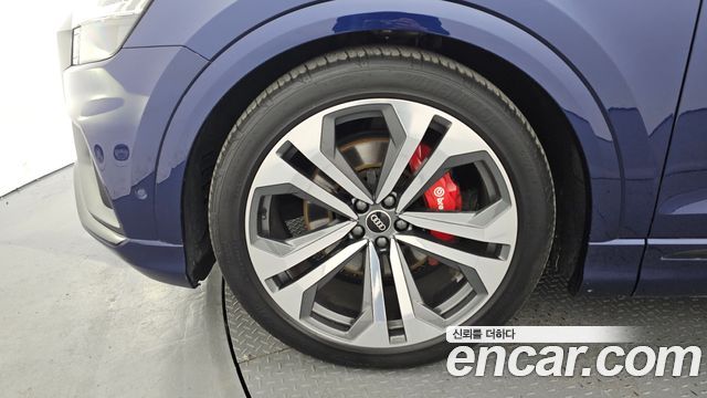 Audi Q8 из Кореи Encar