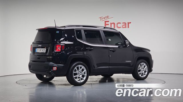 Jeep Renegade 2.4 Limited — пробег 14 788 км — фото 2 из 5