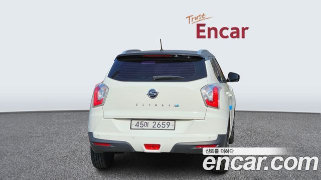 Ssangyong TIBOLI из Кореи Encar