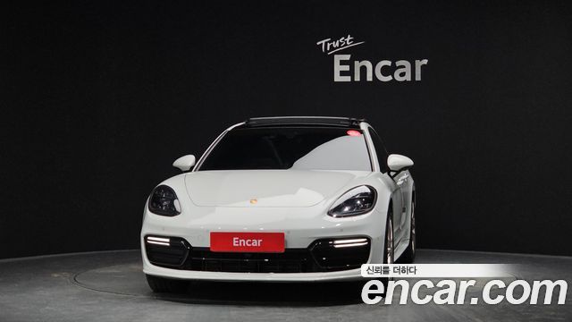 Porsche Panamera 3.0 AWD — пробег 63 605 км — фото 3 из 5