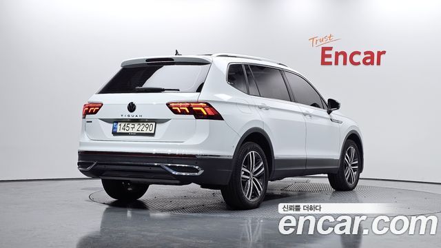 Volkswagen Tiguan 2.0 TSI Prestige — пробег 44 037 км — фото 2 из 5