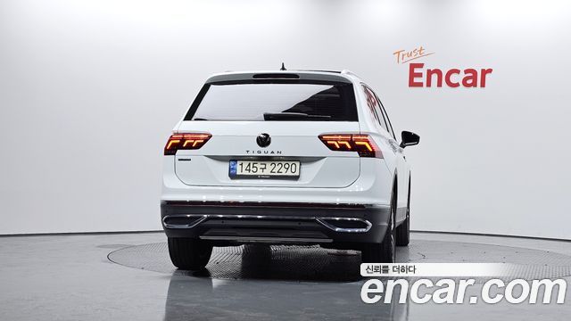 Volkswagen Tiguan 2.0 TSI Prestige — пробег 44 037 км — фото 4 из 5