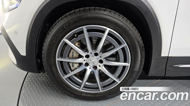 Mercedes-Benz GLB-Class из Кореи Encar