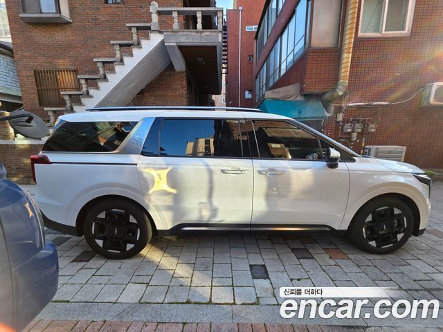 Kia Carnival Gasoline 9-Seater Noblesse — пробег 12 051 км — фото 5 из 5