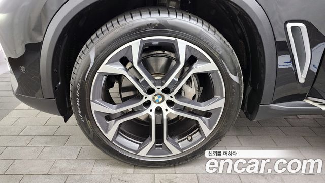 BMW X5 xDrive 30d xLine — пробег 9 270 км — фото 5 из 5