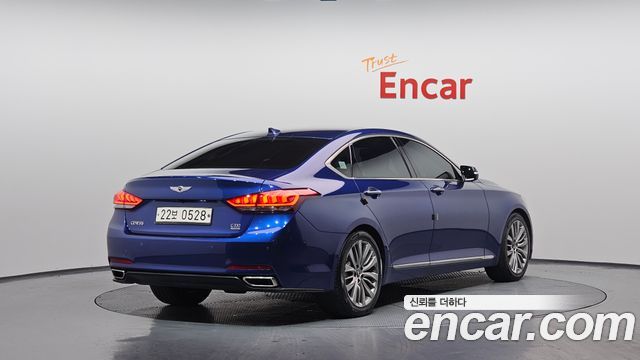 Hyundai Genesis из Кореи Encar