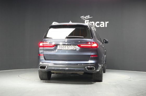 BMW X7 xDrive 40i M Sport 6STR — пробег 39 508 км — фото 4 из 5