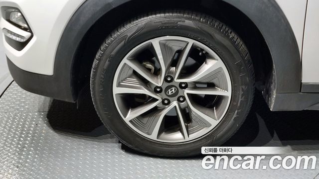 Hyundai Tucson из Кореи Encar