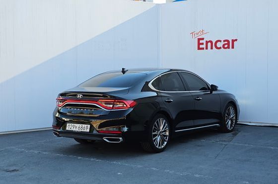 Hyundai Grandeur 2.4 Premium Special — пробег 113 607 км — фото 2 из 5