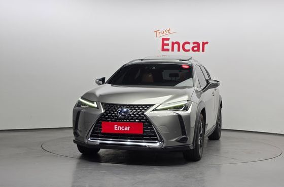 Lexus UX 2.0 2WD — пробег 38 229 км — фото 3 из 5