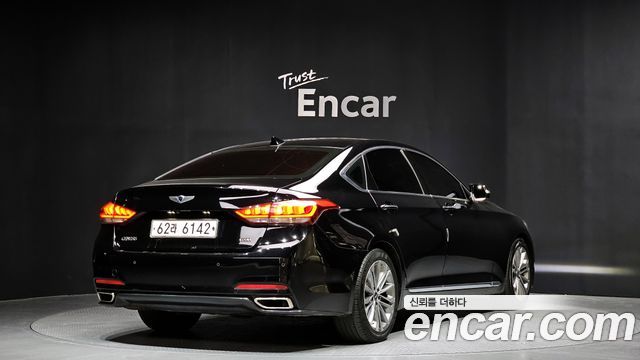 Hyundai Genesis из Кореи Encar