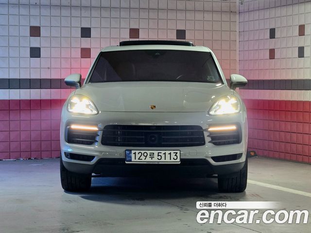 Porsche Cayenne 3.0 PLATINUM EDITION — пробег 18 000 км — фото 1 из 5
