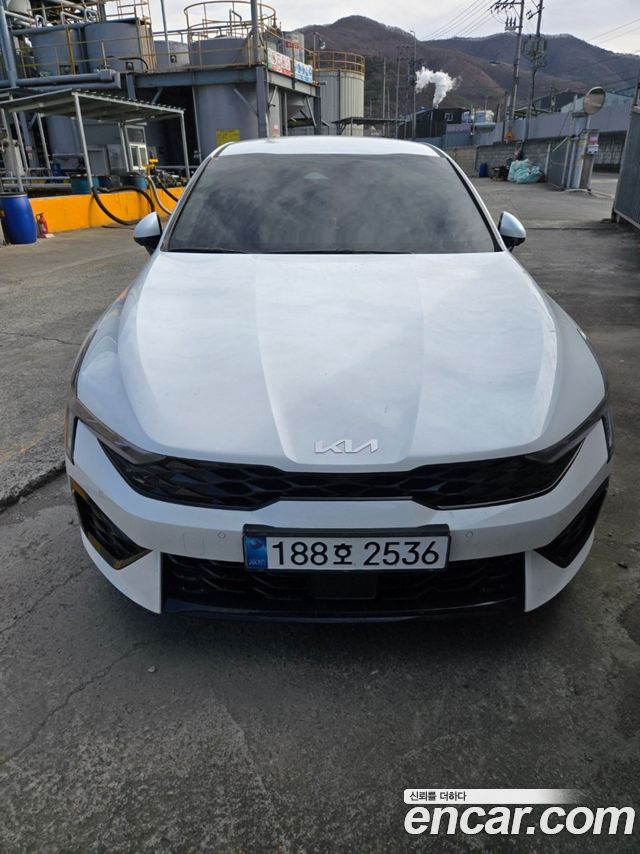 Kia K5 Noblesse — пробег 16 800 км — фото 1 из 5