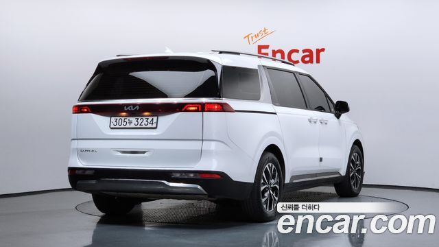 Kia Carnival 9-Seater Noblesse — пробег 78 371 км — фото 2 из 5
