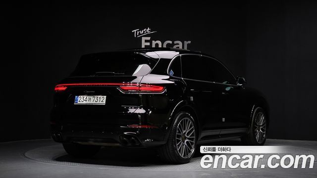 Porsche Cayenne 3.0 — пробег 82 530 км — фото 2 из 5