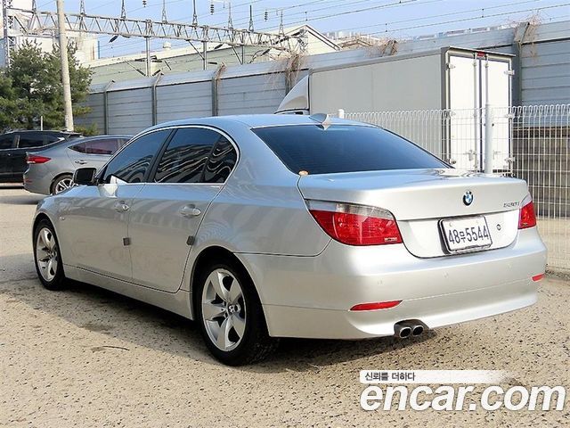 BMW 5-Series 530i Sedan — пробег 75 784 км — фото 3 из 5