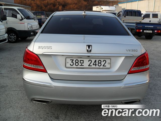 Hyundai Equus из Кореи Encar
