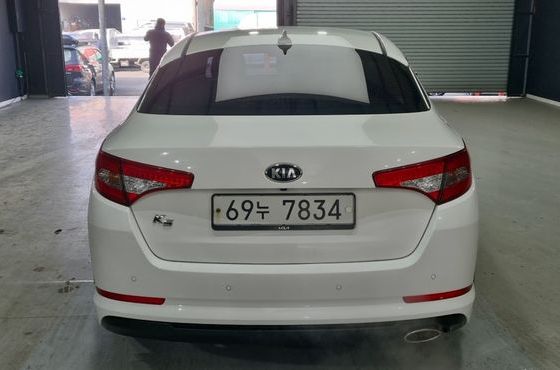 Kia K5 LPI Prestige — пробег 236 000 км — фото 4 из 5