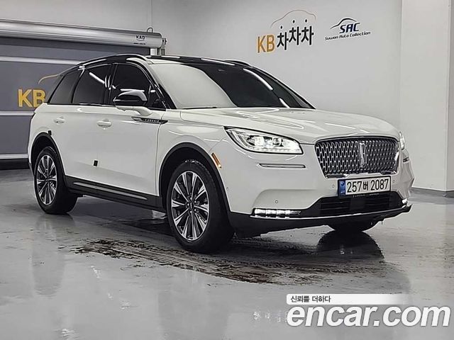 Lincoln Corsair 2.0 Reserve AWD — пробег 65 777 км — фото 2 из 5