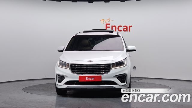 Kia Carnival из Кореи Encar