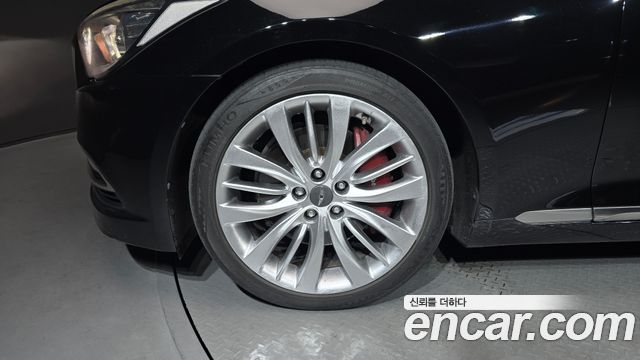 Hyundai Genesis из Кореи Encar