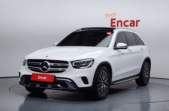 Mercedes-Benz GLC-Class GLC300 4MATIC — пробег 123 279 км — фото 1 из 5
