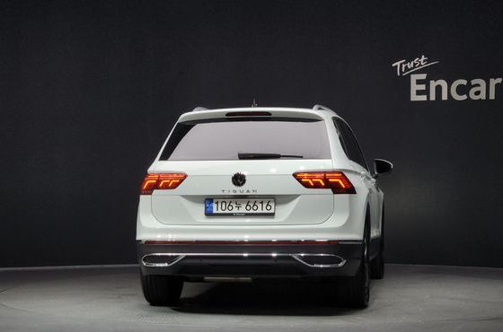 Volkswagen Tiguan 2.0 TDI Prestige — пробег 32 660 км — фото 4 из 5