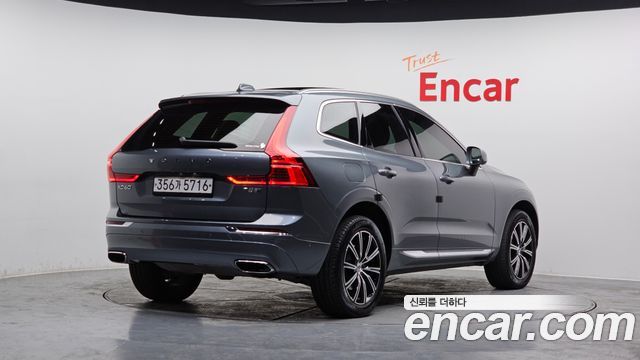 Volvo XC60 T8 Inscription — пробег 39 496 км — фото 2 из 5