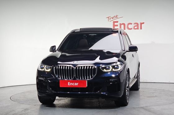 BMW X5 xDrive 30d M Sport — пробег 64 567 км — фото 3 из 5
