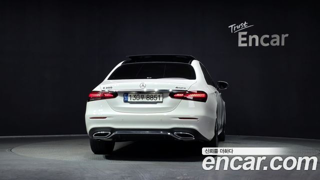 Mercedes-Benz E-Class E350 4MATIC AMG Line — пробег 17 977 км — фото 4 из 5