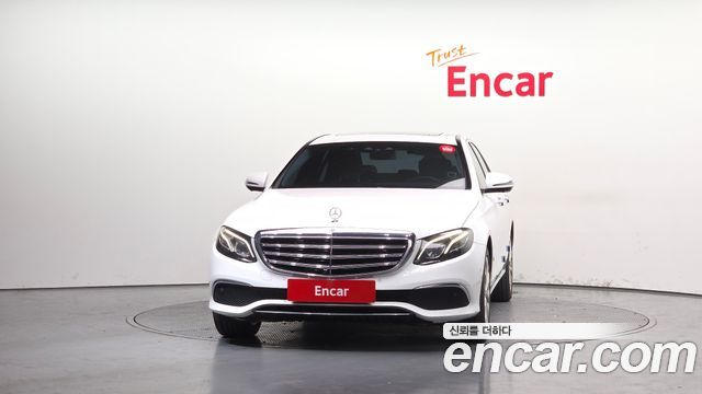 Mercedes-Benz E-Class из Кореи Encar