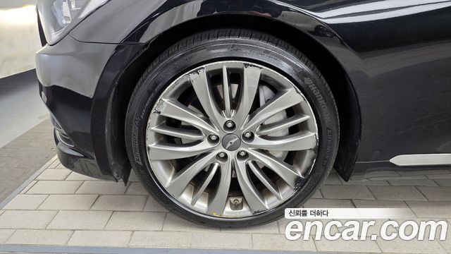 Hyundai Genesis из Кореи Encar